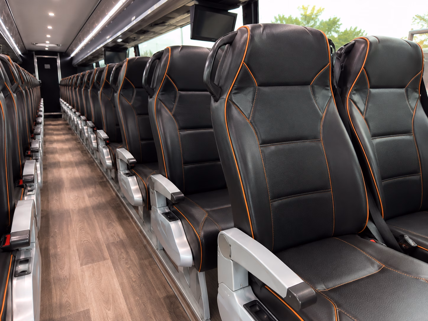 seattle airport shuttle bus rentals for private groups