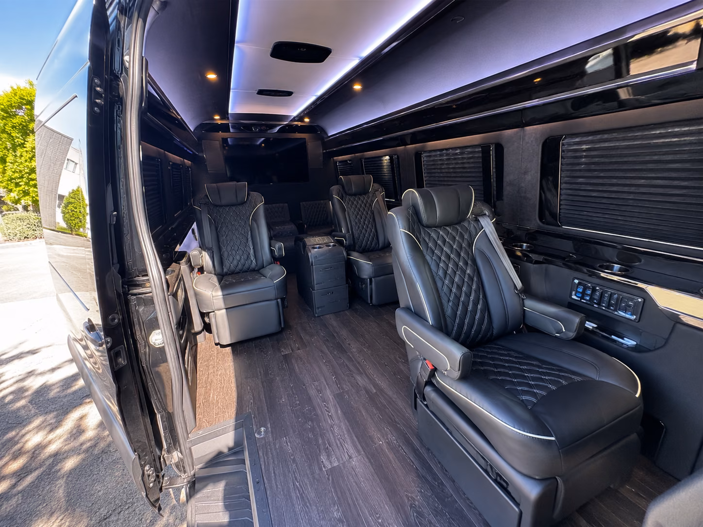seattle family reunion and vacation bus rentals