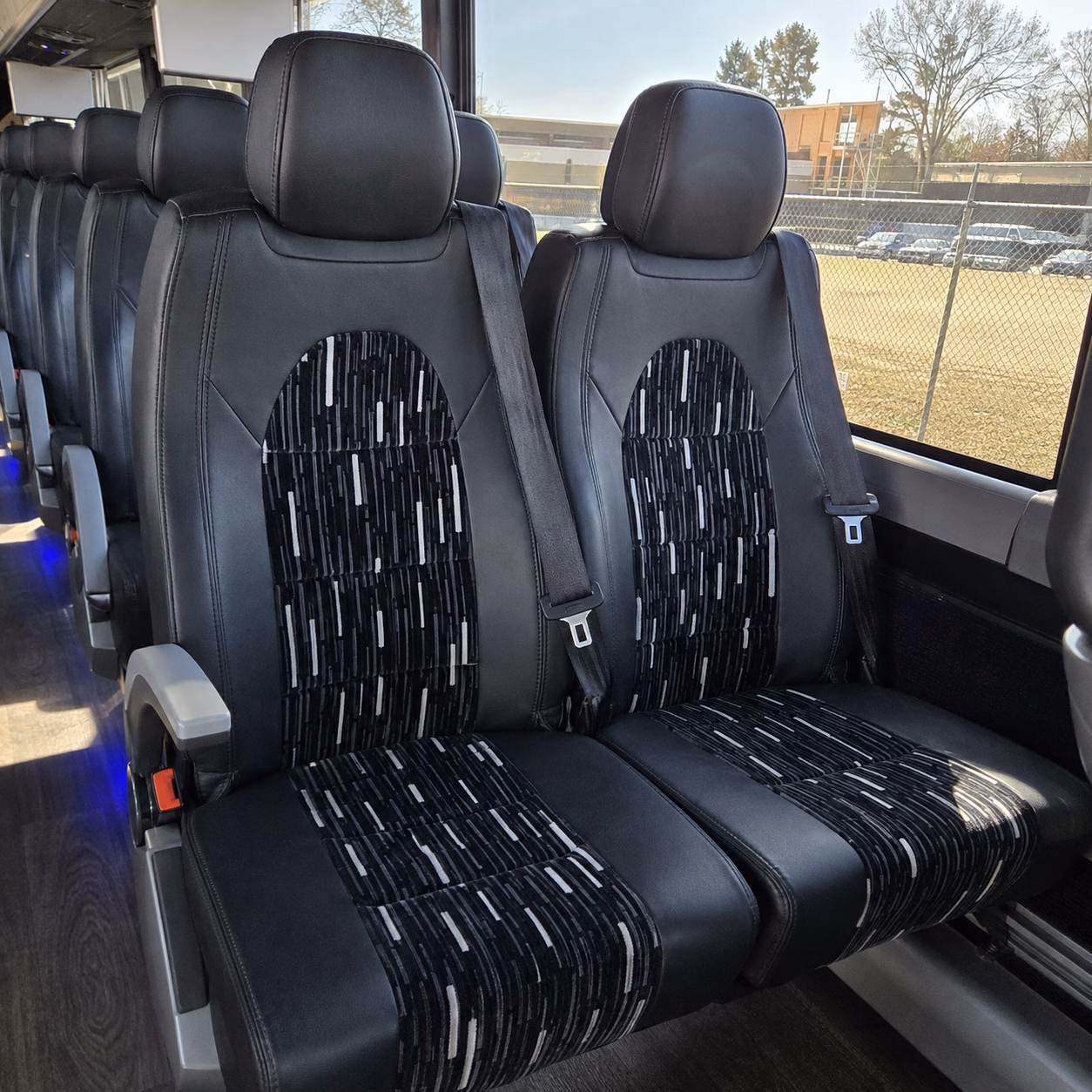 winery tour bus rentals from seattle to woodinville